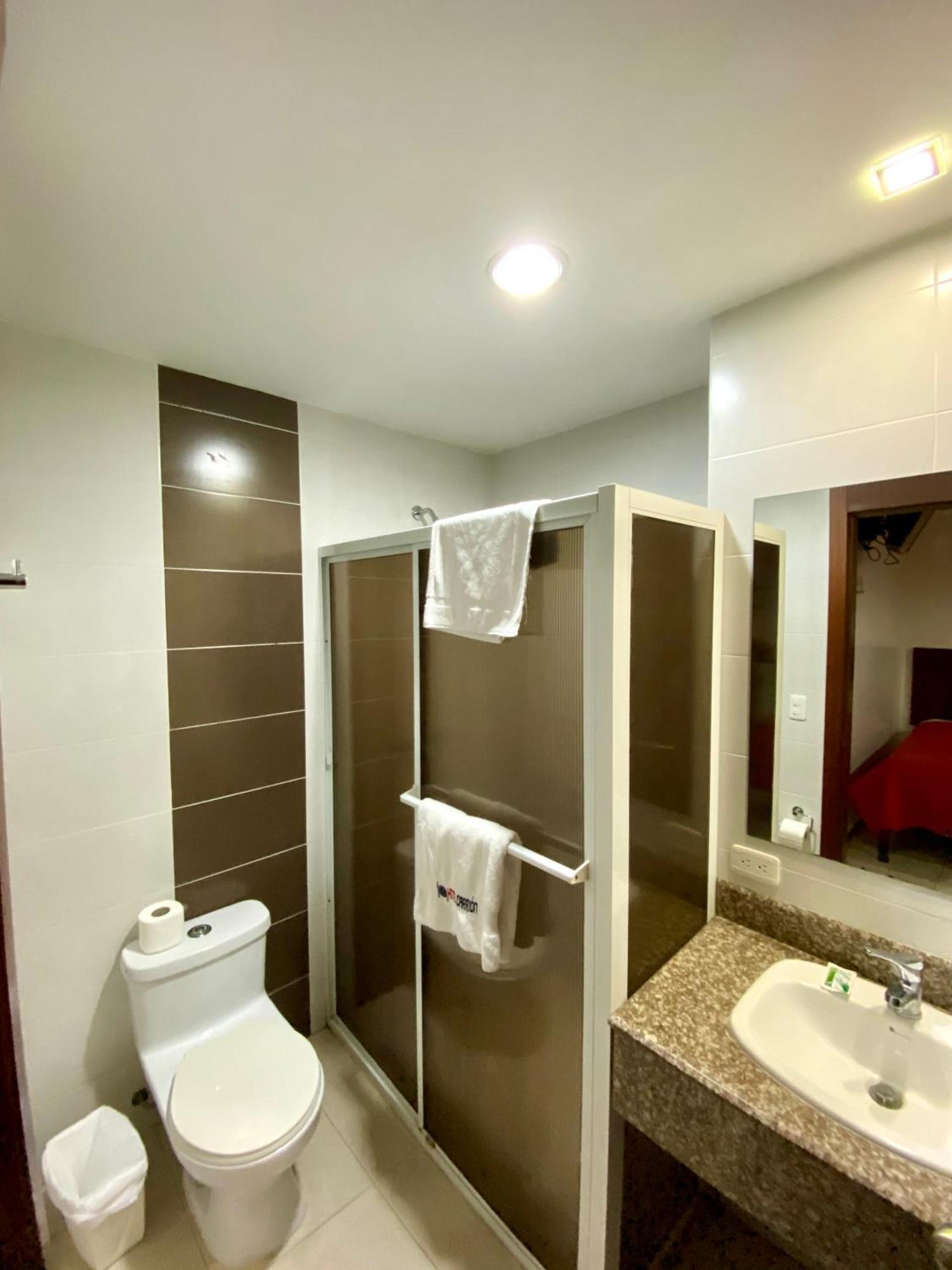 Hotel Carrion Loja Værelse billede